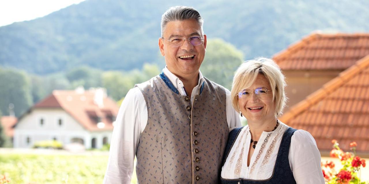 Pension Gastehaus Heller Weissenkirchen in der Wachau Bagian luar foto